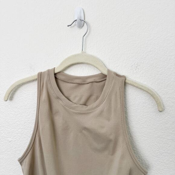 [Alphalete] Tan Linen Seamless Stratus Crop Tank Top Crew Neck Workout Size XL - Picture 4 of 11